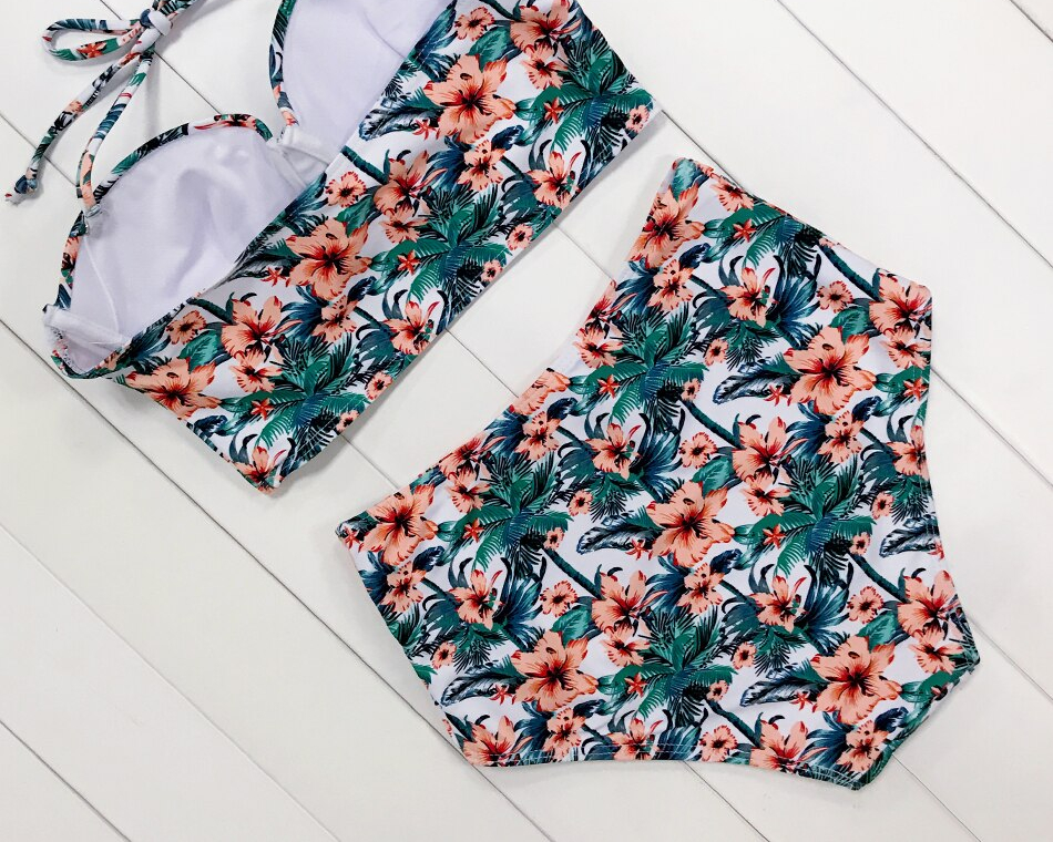 Women's Tropical Patterned Two Pieces Swimsuit