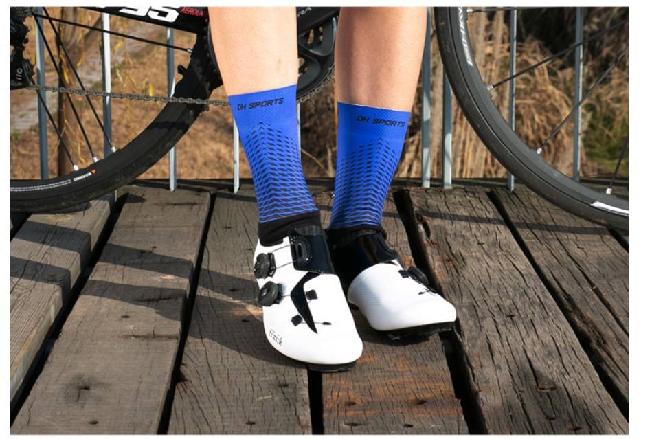 Gradient Color Compression Cycling Socks