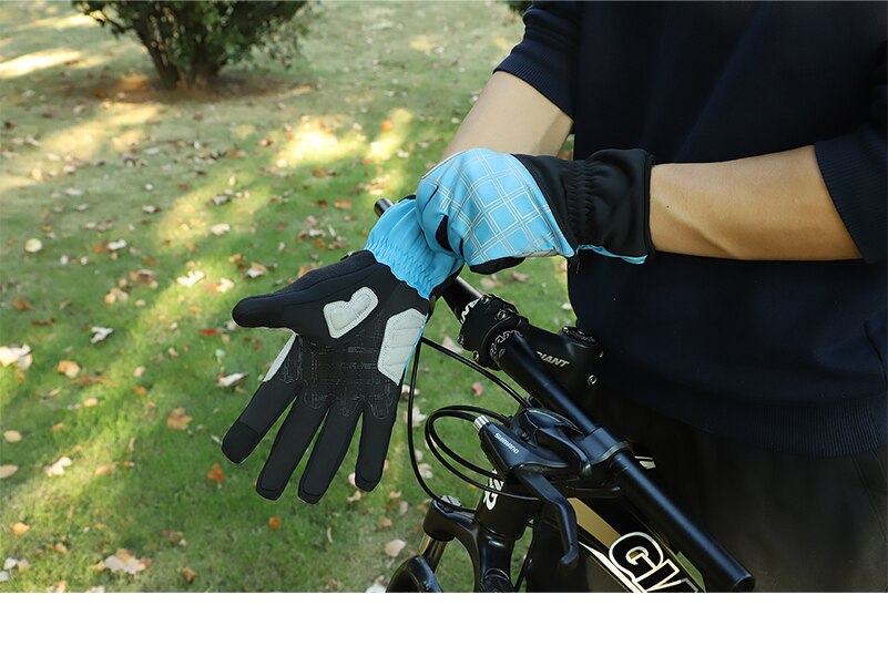 Touch-Screen Thermal Winter Sports Gloves